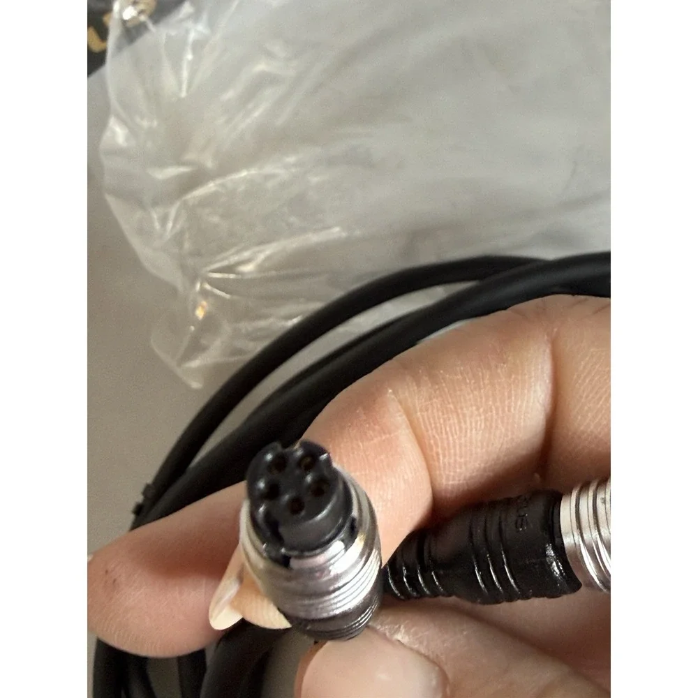 Olympus OM System Electronic Flash TTL Auto CORD T 2m - New Old Stock